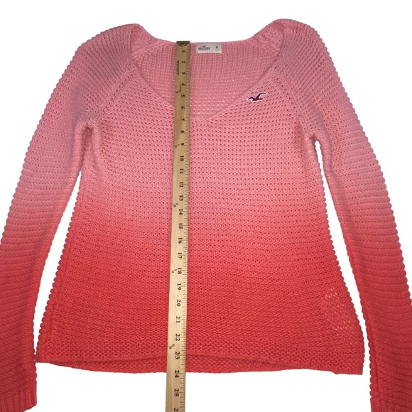 HOLLISTER Pink Coral Ombre Knit Deep V-Neck Sweater - Women’s Medium - Picture 4 of 11